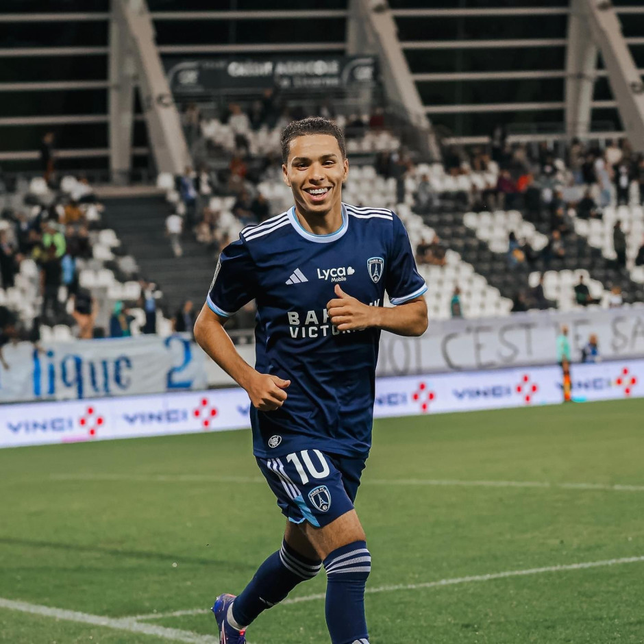 巴黎FC客场胜波尔多，保持领先优势
